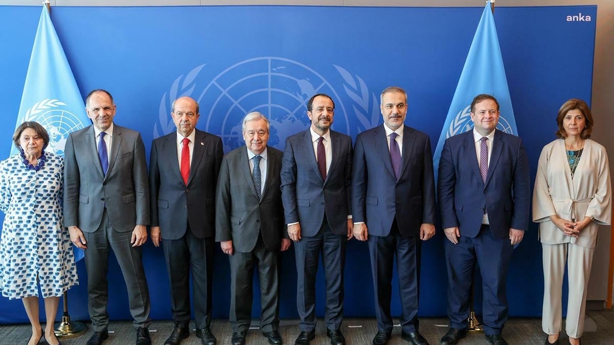 Bakan Fidan Kıbrıs konulu gayriresmi toplantıya katıldı