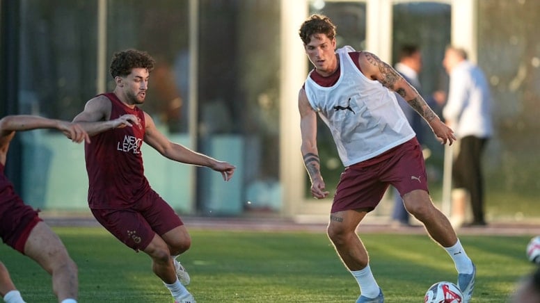 Galatasaray, top başı yaptı