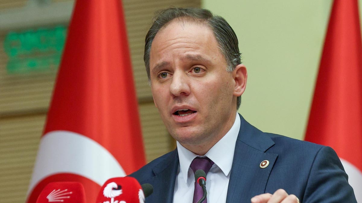 Vakıf arşivi tartışması büyüyor! CHP'li vekilden sert tepki