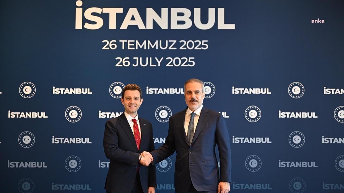 Dışişleri Bakanı Hakan Fidan Kuzey Makedonyalı mevkidaşıyla görüştü