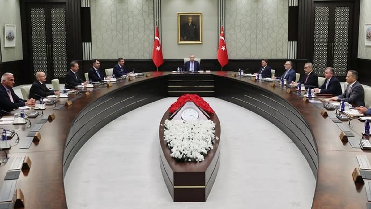 'Perşembe' sinyal mi: Gözler bugünkü Kabine'ye çevrildi