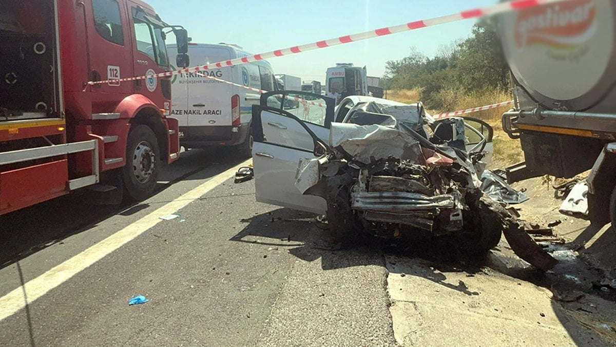 Tekirdağ'da kamyon ile otomobil çarpıştı: 4 ölü