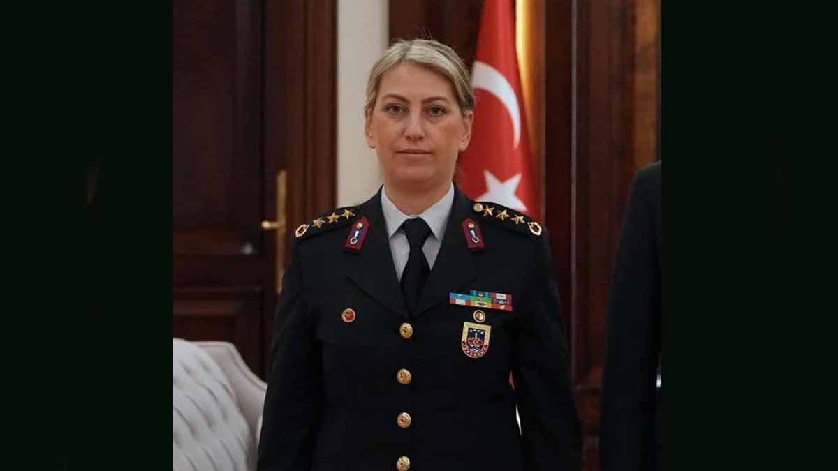 Namıdiğer Gülden Paşa... Türkiye'nin ilk Jandarma Generali Gülden Mat Şakir kimdir?