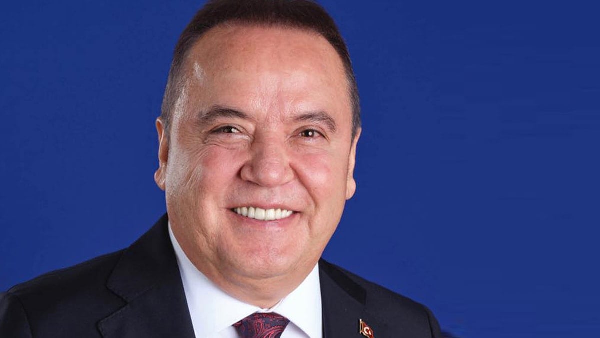 Muhittin Böcek: Başınızı öne eğdirecek hiçbir olayın içinde olmadım