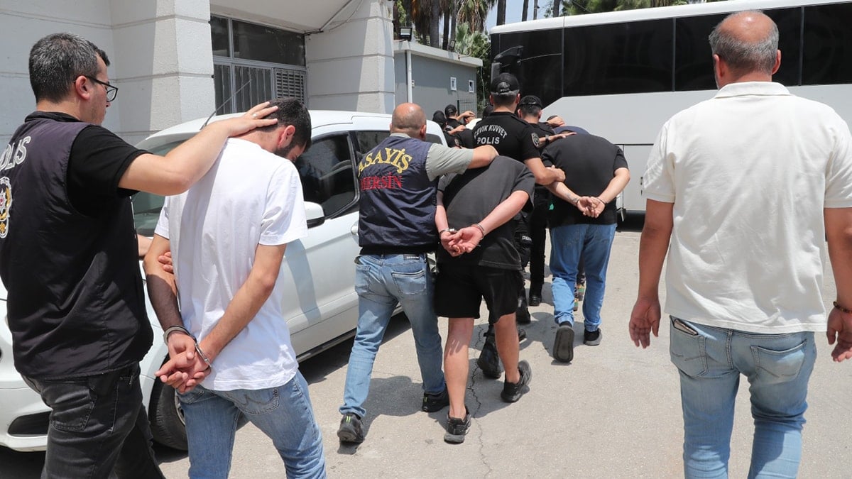 Mersin'de restoranda çıkan kavga sonrası 10 kişi tutuklandı