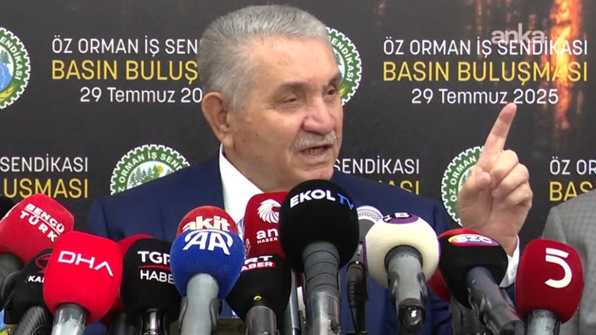 Ormanlar yanarken orman işçileri greve hazırlanıyor