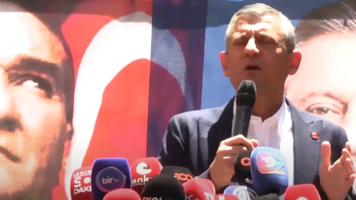 Özel İzmir'den Erdoğan'a seslendi: 'Tunç Soyer kardeşimi satmam'
