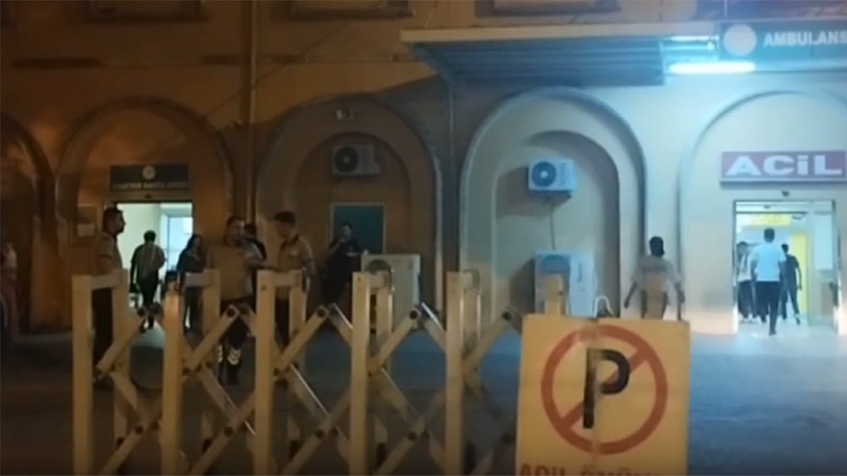 Evini basan 2 kardeşine kurşun yağdırdı