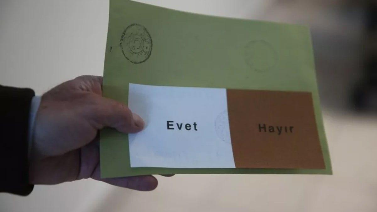 AKP'li isimden referandum çağrısı