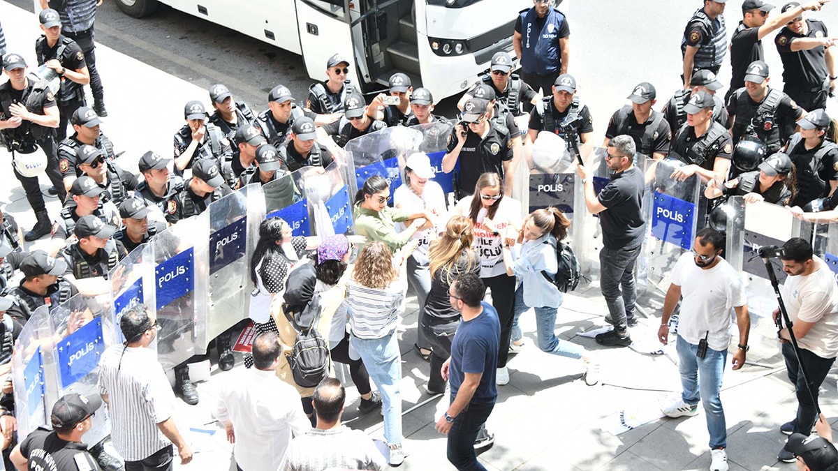 7 günlük yürüyüş 7 dakikada bitti