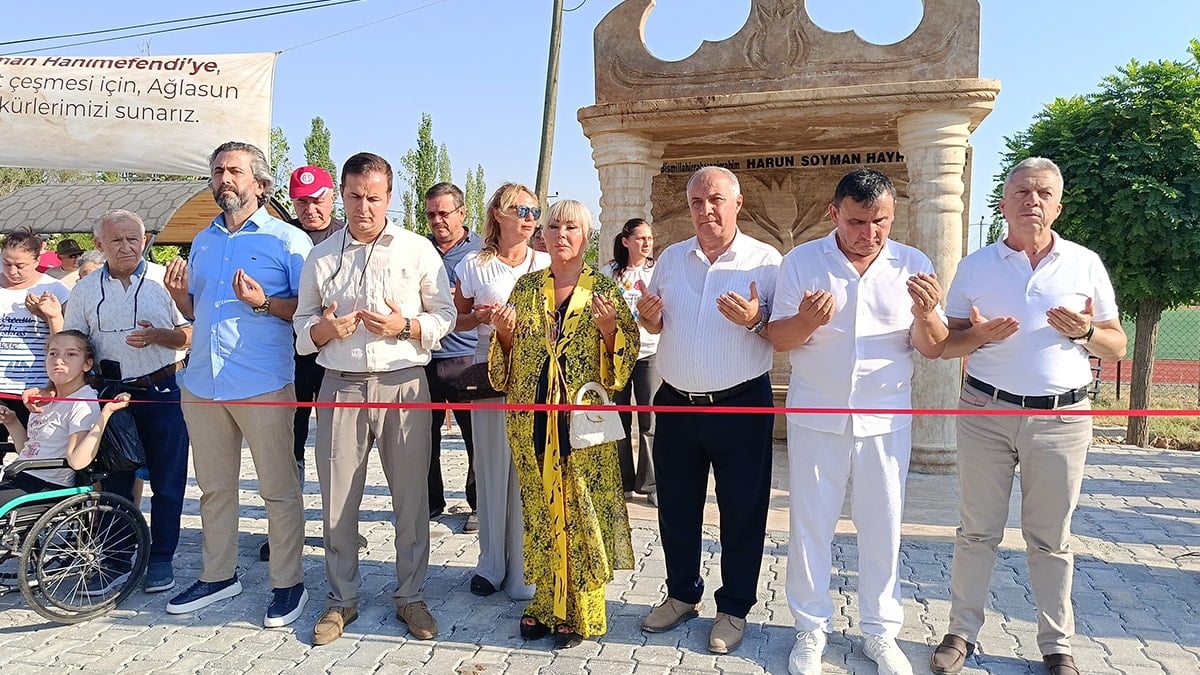 Safiye Soyman vefat eden oğlu için çeşme yaptırdı