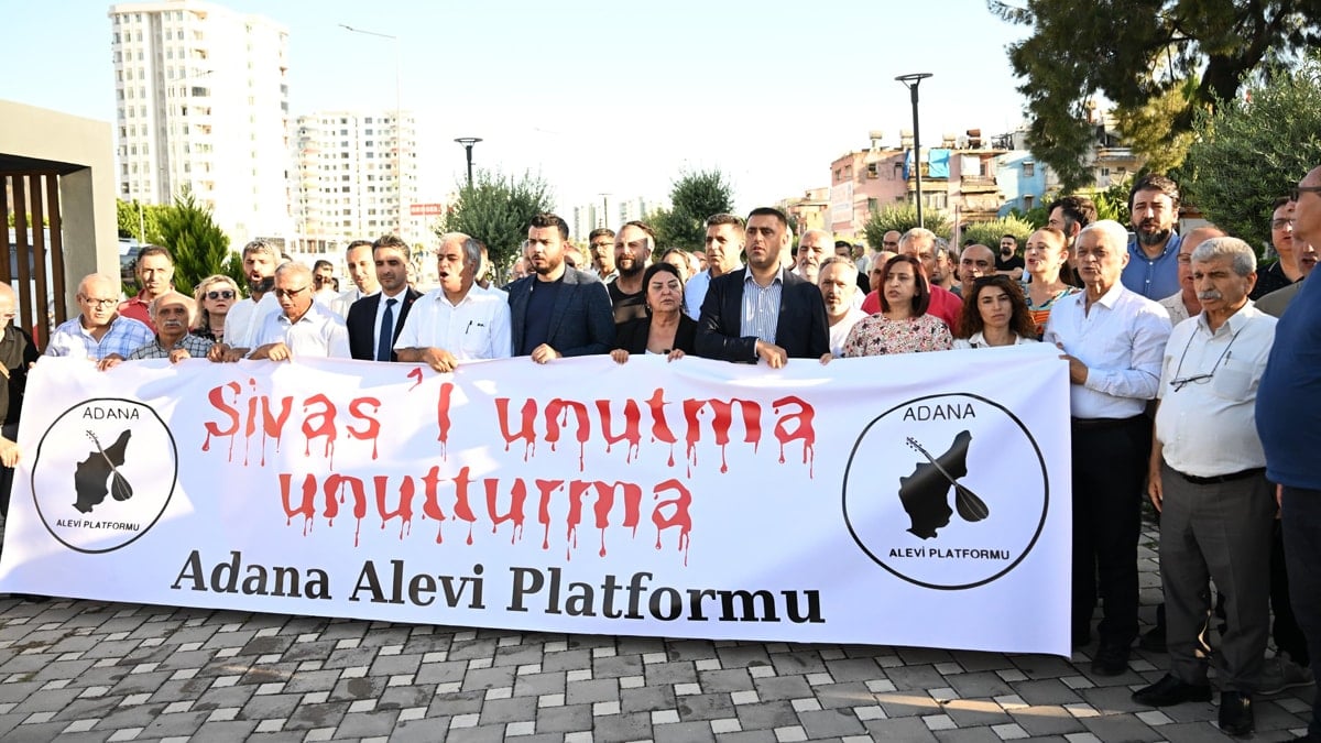 Madımak katliamı 32. yılında Madımak parkında anıldı