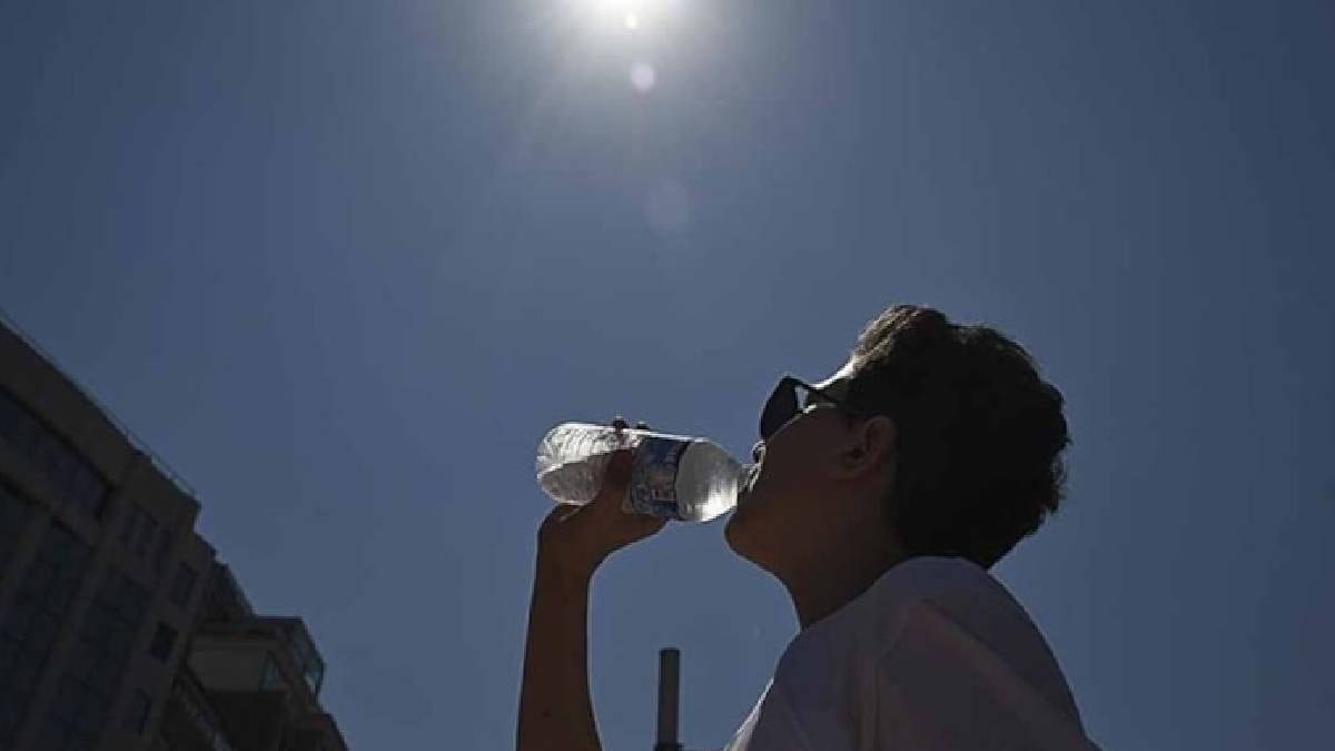 su1jpg-Jl9AHfxy7Ea2sjamA8lw9A Meğer yıllardır günde 2 litre su için sözü doğru değilmiş: Ezber bozuldu uzmanlar ilk defa açıkladı