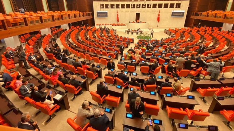 En düşük emekli aylığı Meclis'e geliyor