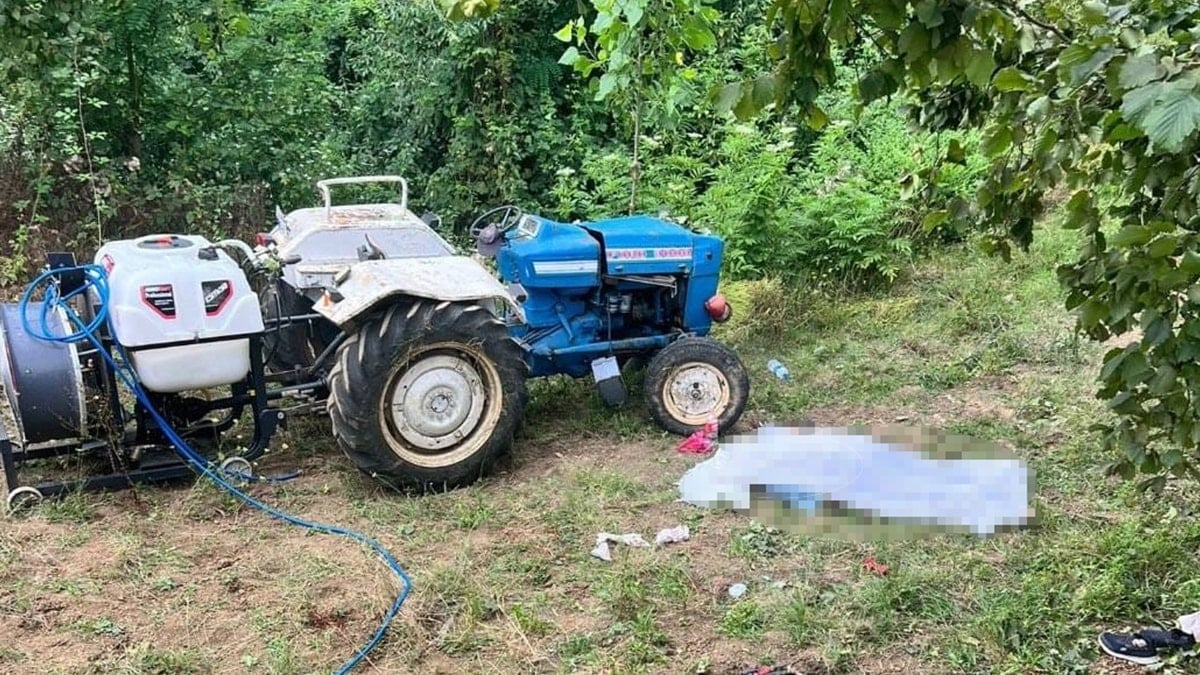 İlaçlama yaparken fenalaştı, devrilen traktörün altında can verdi