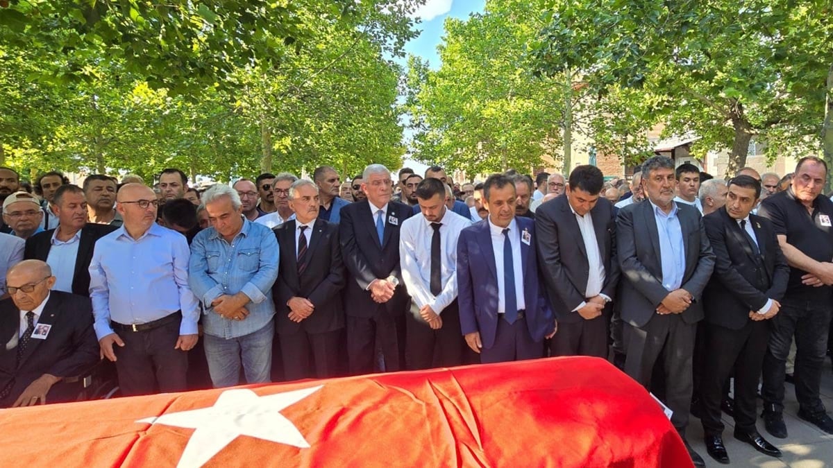 Ülkü Ocakları’nın Eski Genel Başkanı Ulvi Batu son yolculuğuna uğurlandı