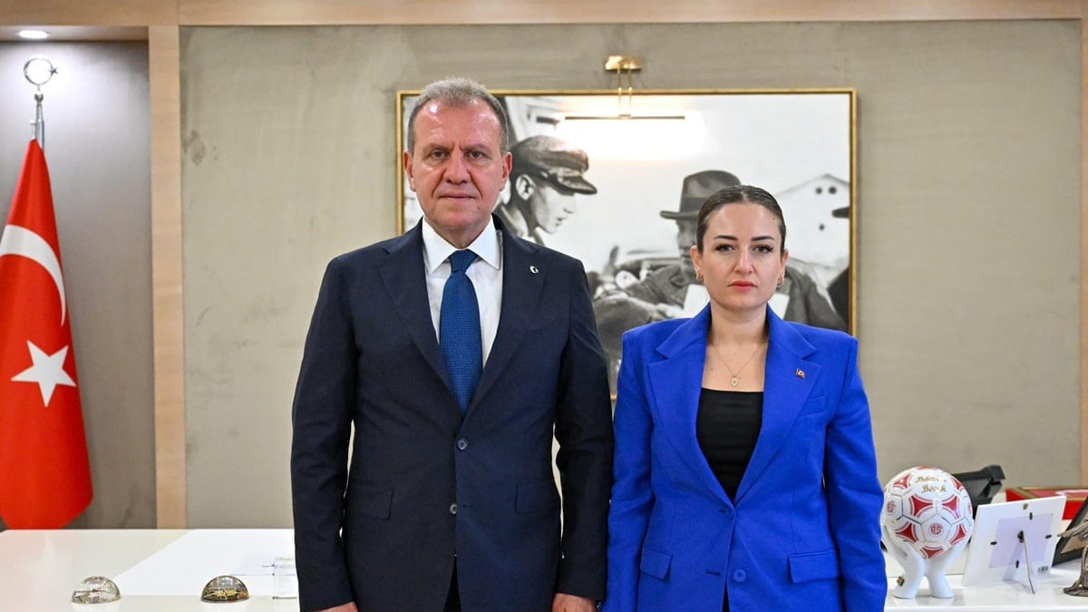 TBB Başkanvekili Vahap Seçer: İktidarın karşısındaki en büyük rakip CHP
