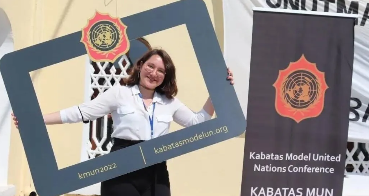 Kabataş liseli Deniz, 30 üniversiteyi peşine taktı thumbnail