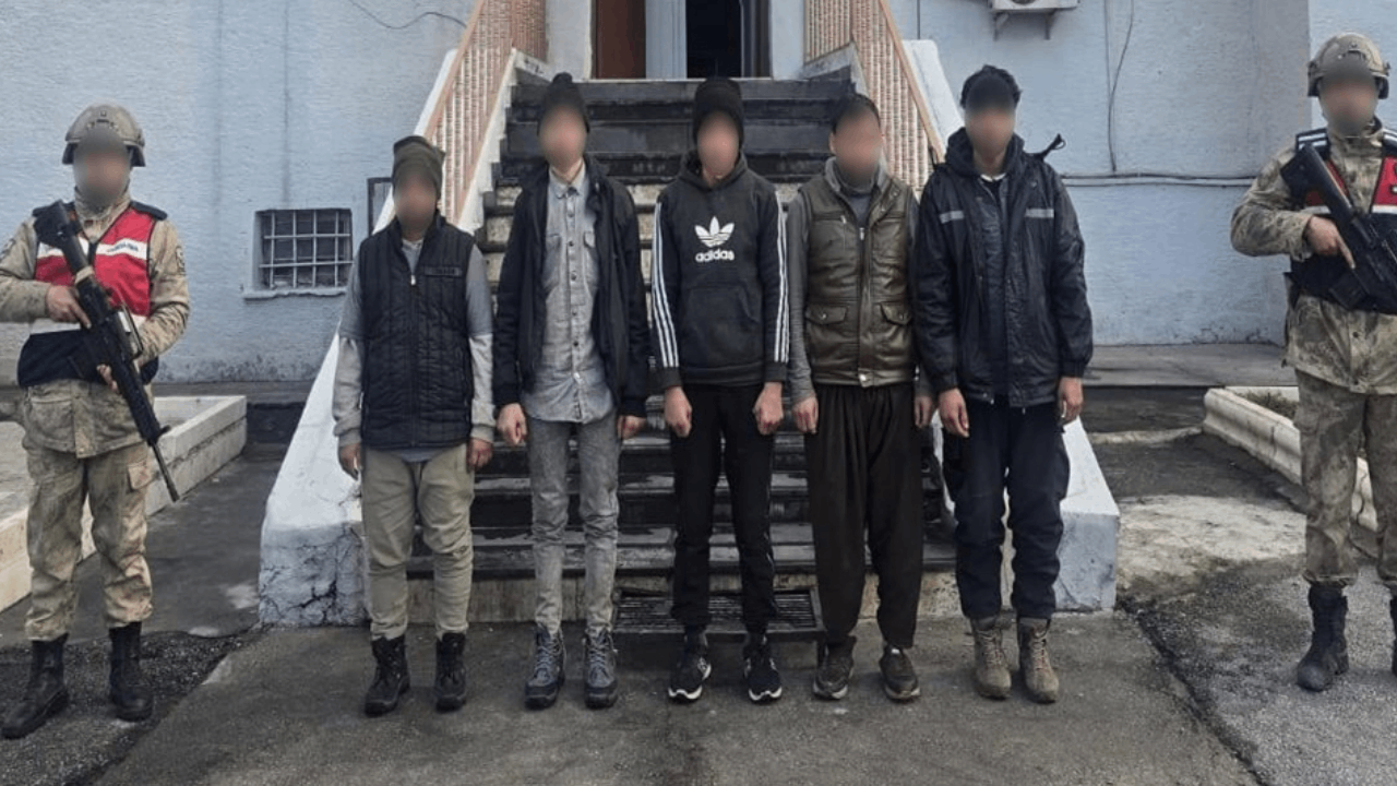 5 kaçak göçmen  Bitlis'te yakalandı