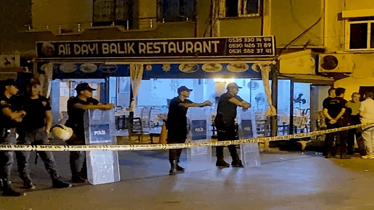 Restoranda dehşet: Silahlı ve bıçaklı ‘hesap’ kavgasında 7 yaralı