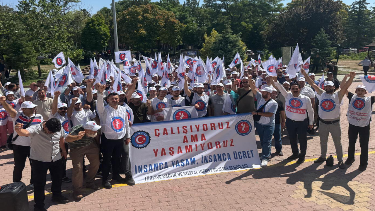 Konya’da sağlık işçileri iş bıraktı