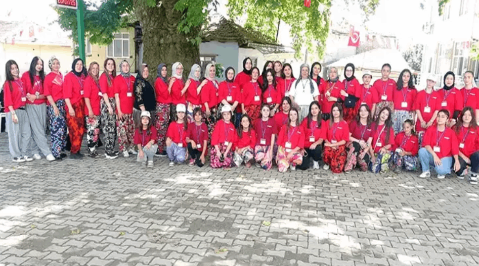 524 yıllık gelenek: Jandarma nöbet tuttu mahalleye erkek almadılar