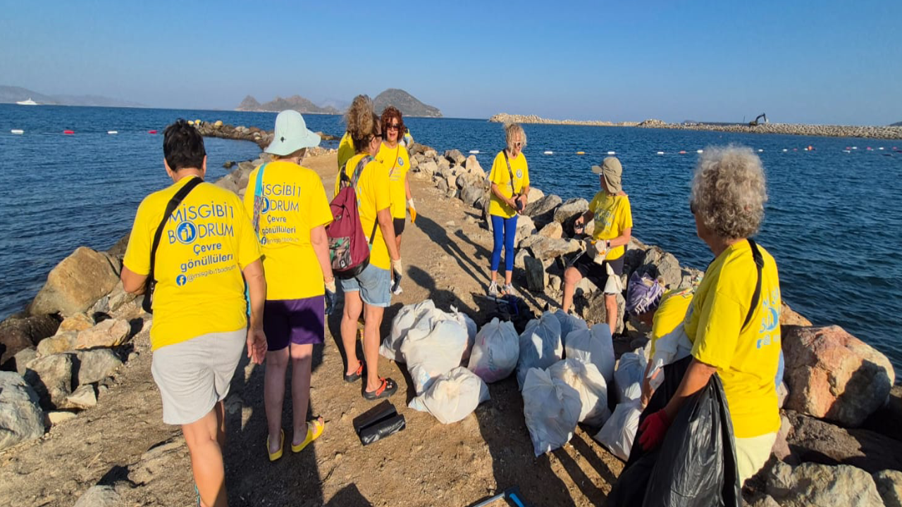 Bodrum’da 22 ülke ile aynı anda temizlik yapıldı