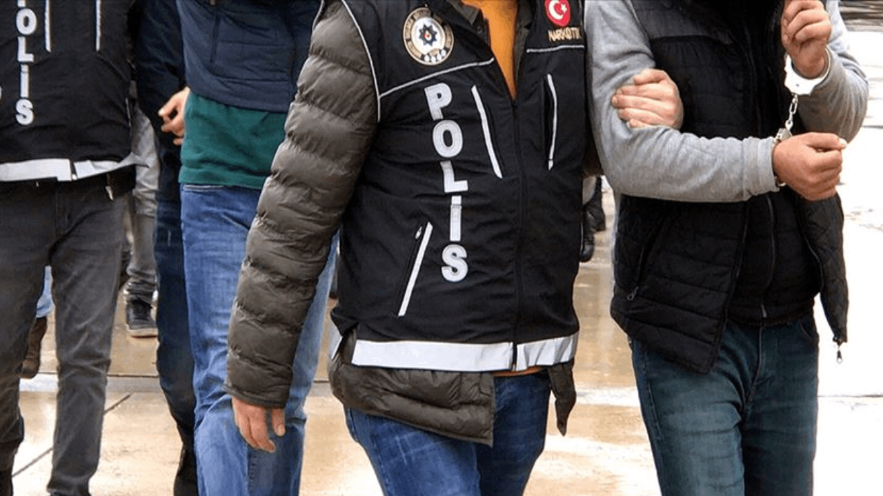 Samsun'da uyuşturucu operasyonu: 5 zanlı yakalandı