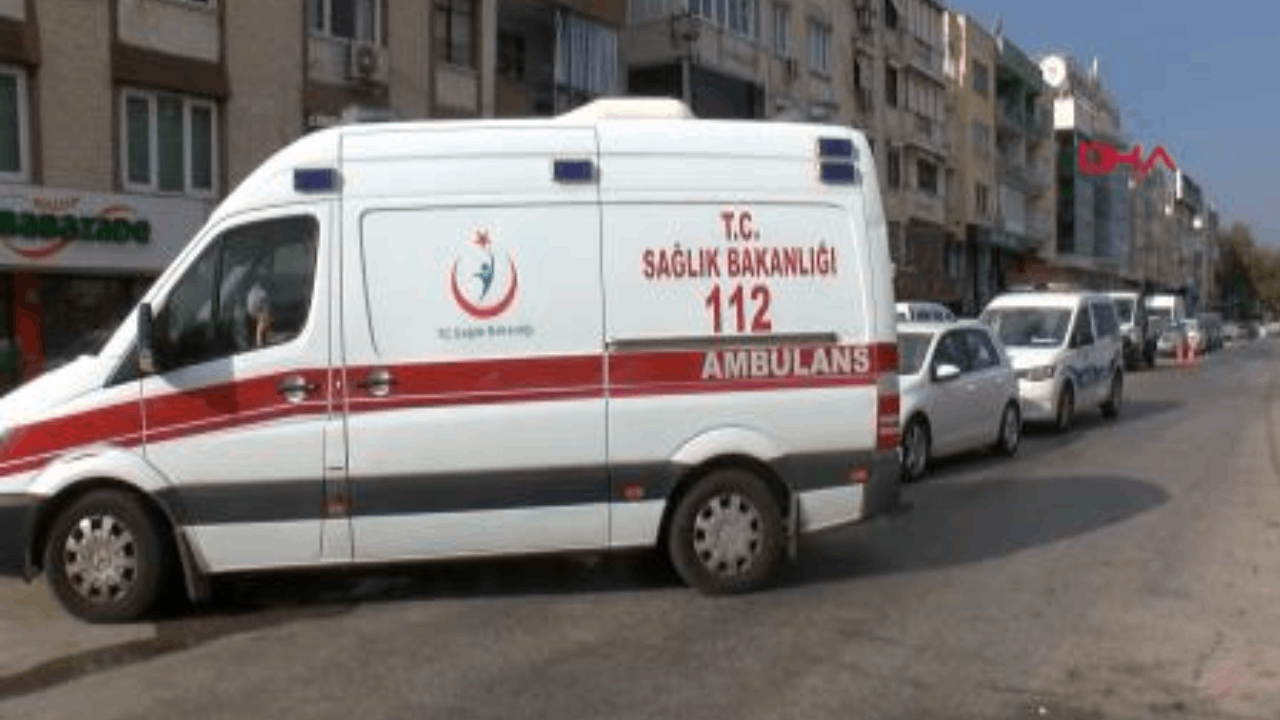 Direksiyon başında ölü bulundu