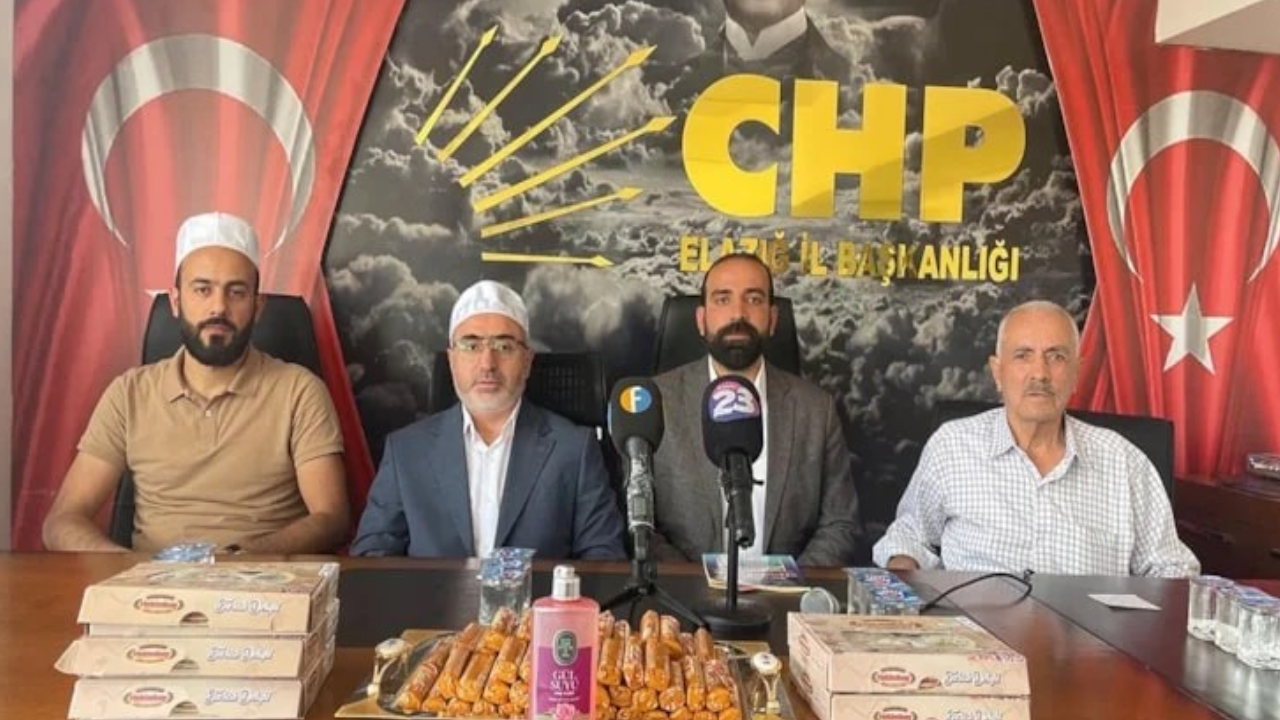 CHP’nin mevlidine müezzin göndermişti… Müftü görevden alındı