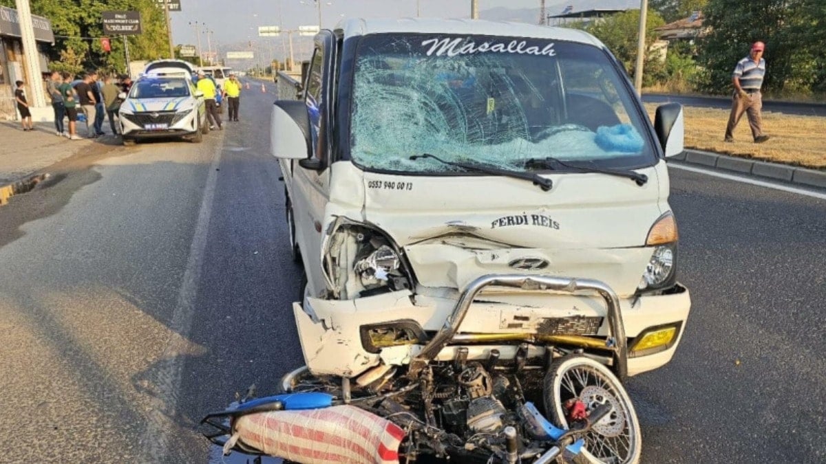 Aydın’da kamyonetle çarpışan motosiklet sürücüsü öldü