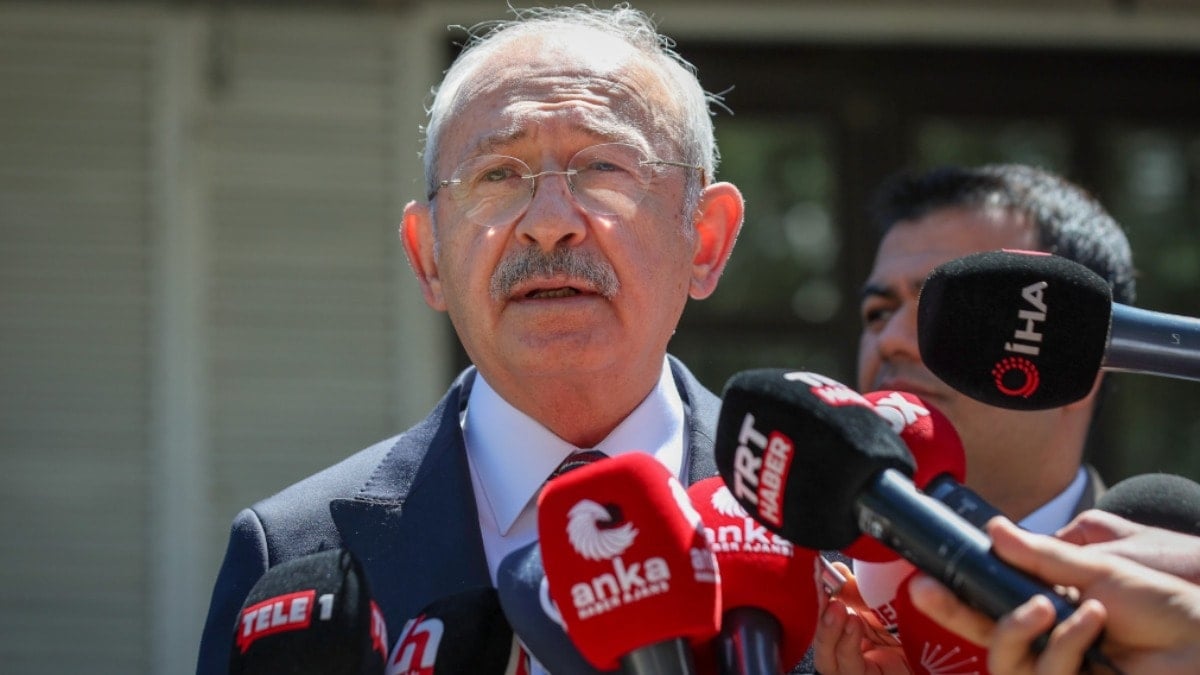Doğru ise "CHP’de taşlar yerinden oynar” iddiasına Kılıçdaroğlu’ndan ilk açıklama