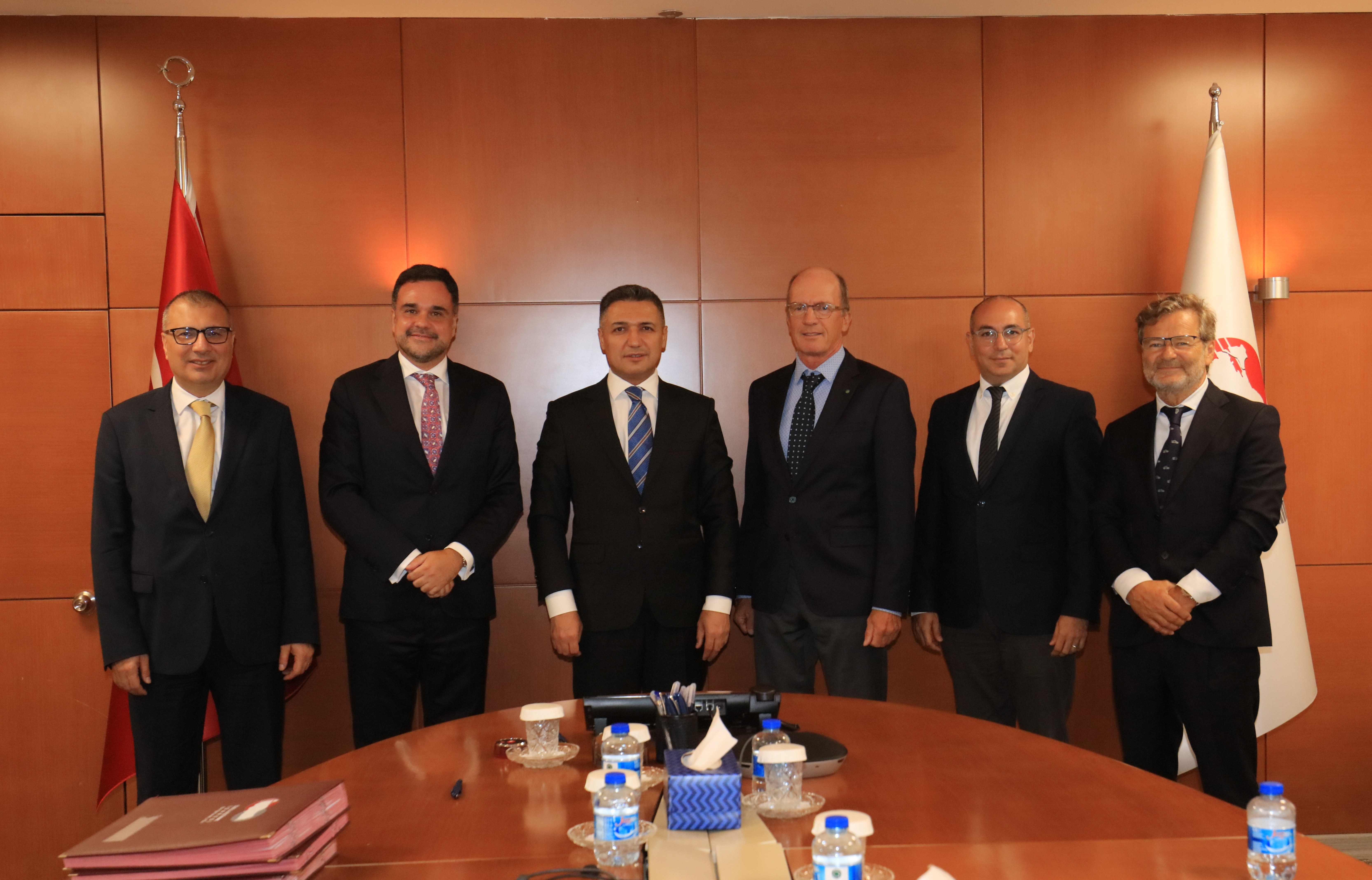 İlk imza atıldı: Araç muayenesinde tüm sistem değişiyor