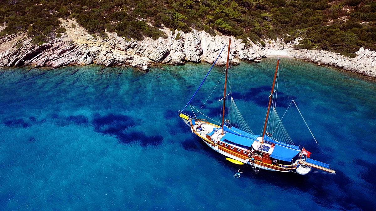 Bodrum’un karşısındaki turistik adayı  satılığa çıkardı