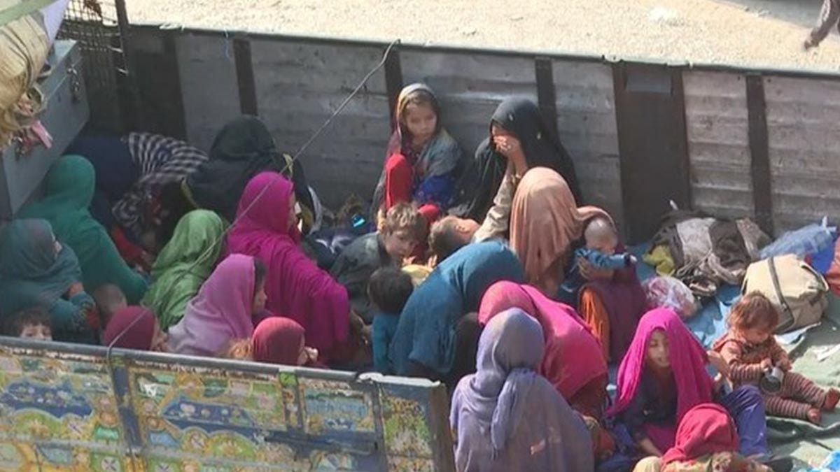 Almanya'dan bazı Afganlara izin çıktı