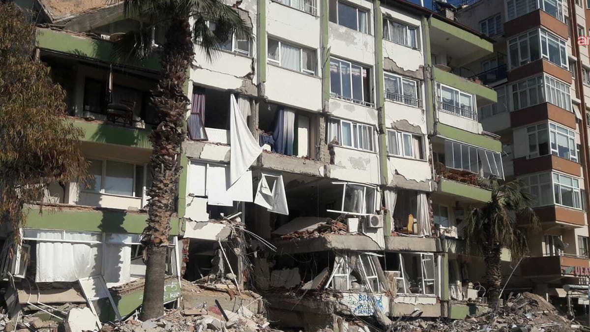 CİMER'e şikayet ettiği binanın enkazında öldü