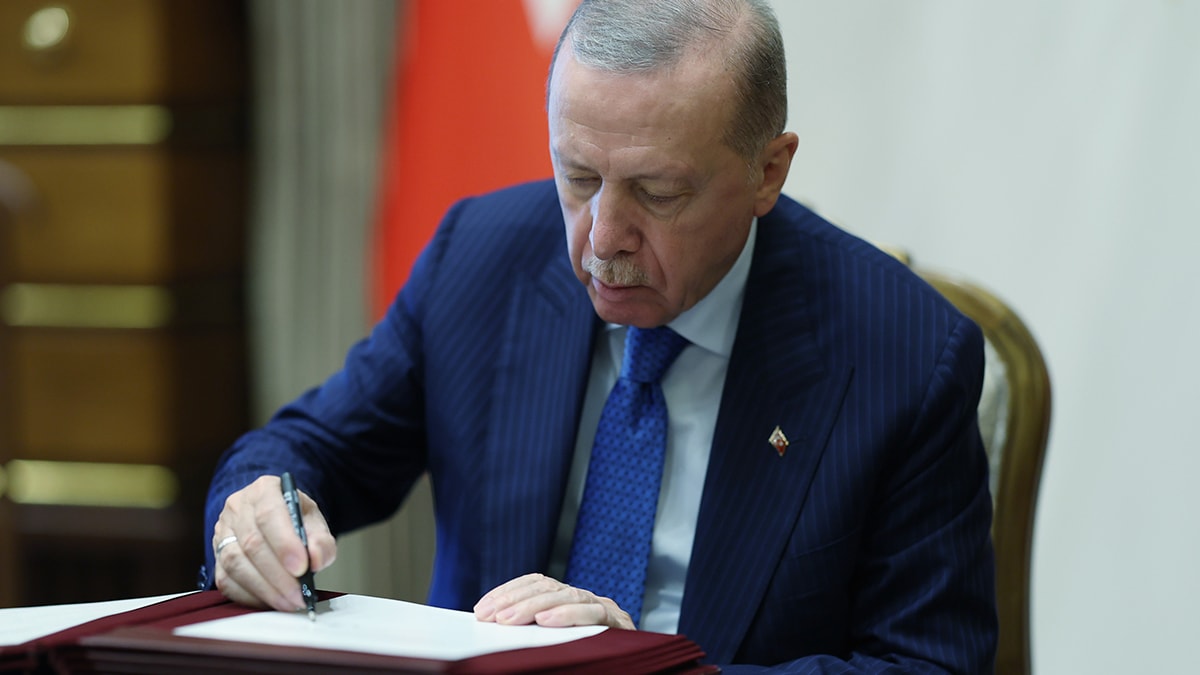 Erdoğan'dan YAŞ kararları sonrası ilk paylaşım