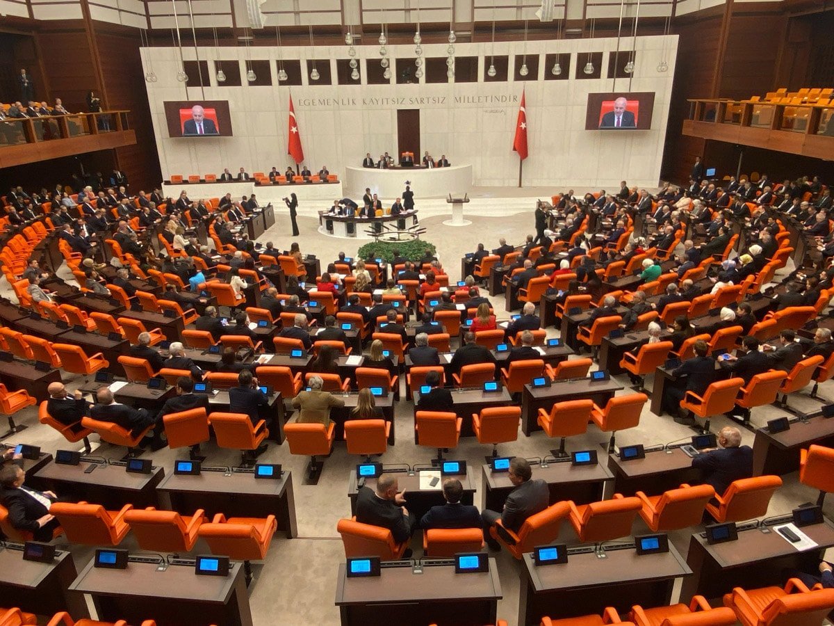 Meclis'te Gar katliamı tartışması