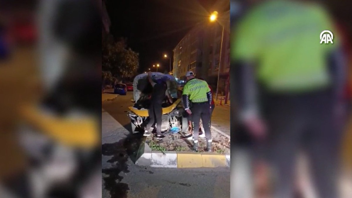 Sürücüsünü darbedip gasbettikleri taksiyle kaza yapan iki kişi tutuklandı