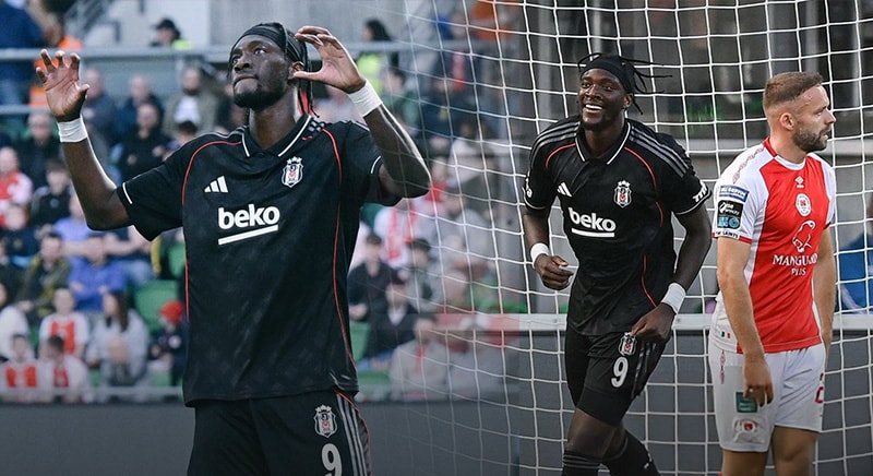 Tammy Abraham'dan tarihe geçen performans