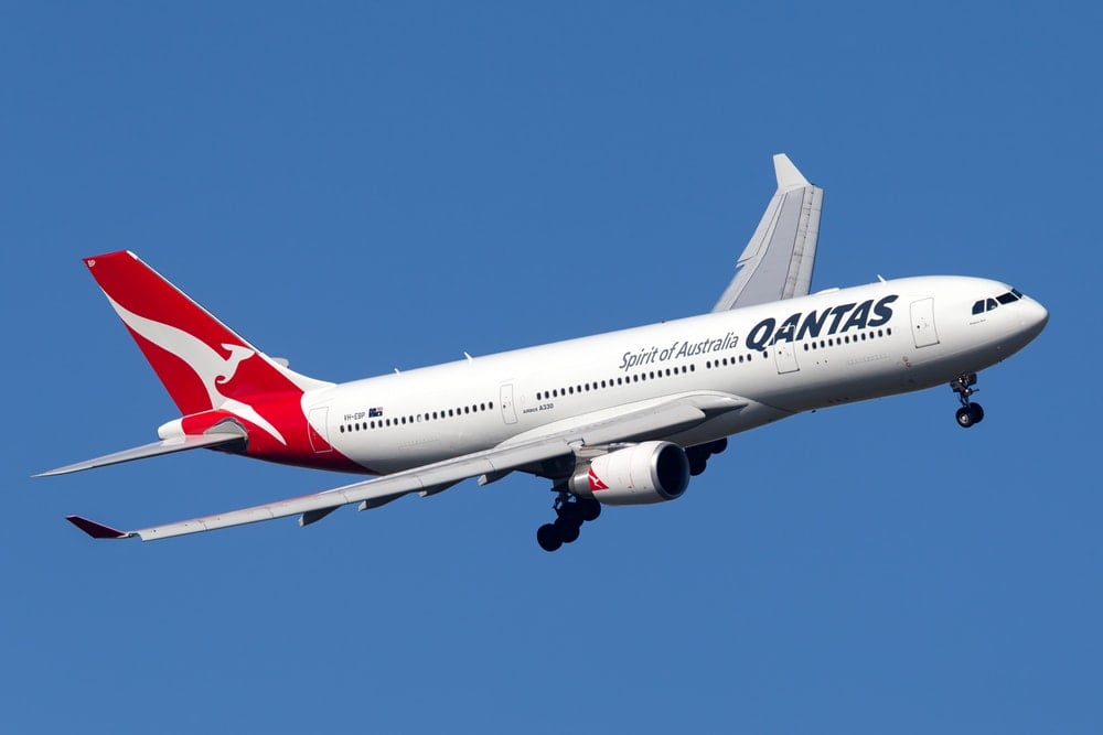 Qantas uçuşları