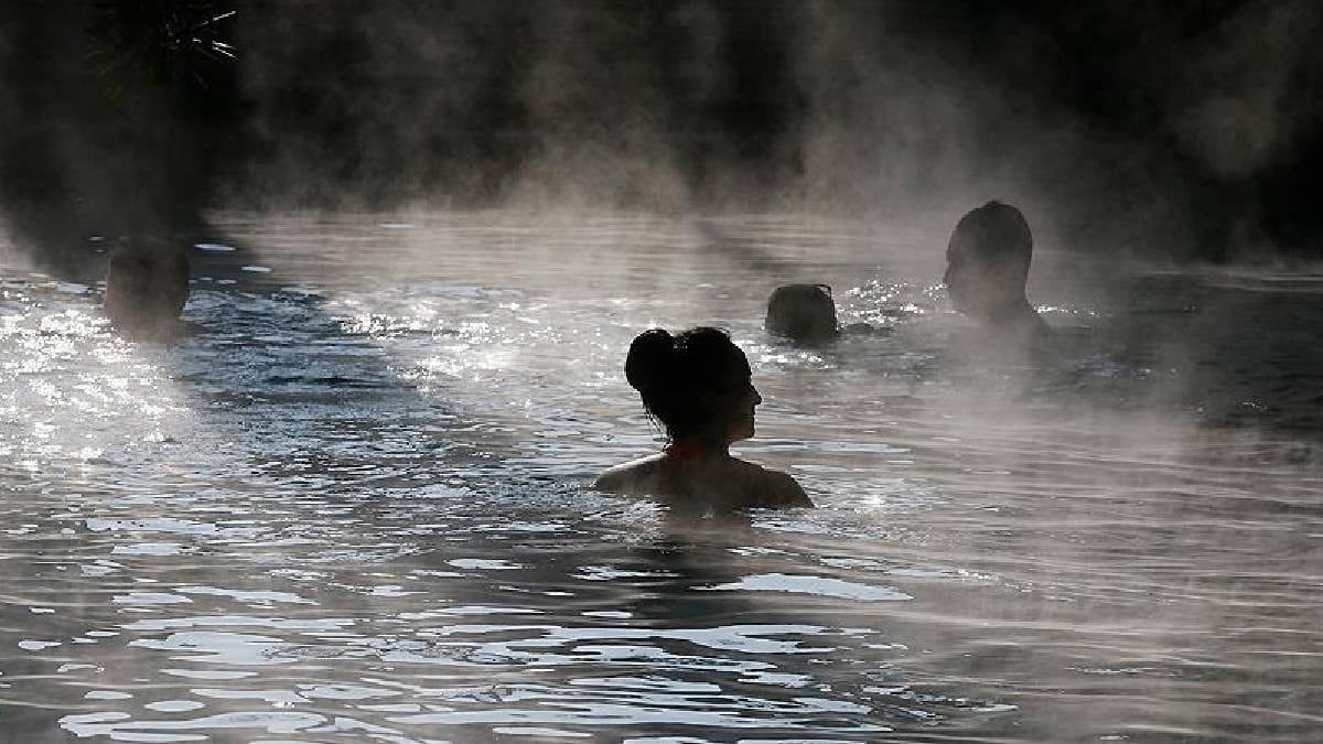 Türkiye'de tatilcilerin yeni rotası bu bölge oldu: Hem kaplıca hem deniz bir arada