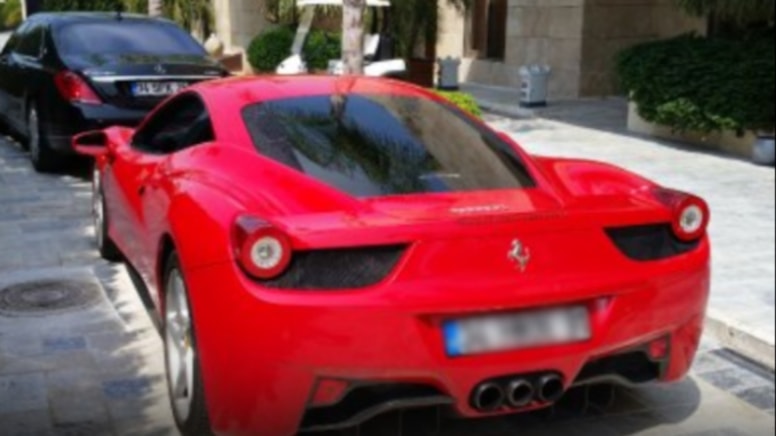 Maliye 'T' plakalı Ferrarilerin peşine düştü