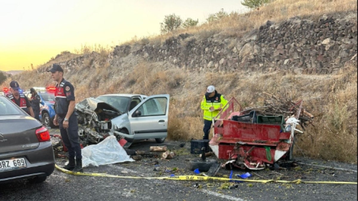 Nevşehir’de patpat ile otomobil çarpıştı: Ölü ve yaralılar var