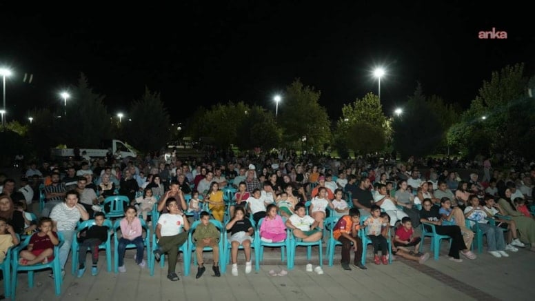 Profitez du cinéma en plein air à Adiyaman