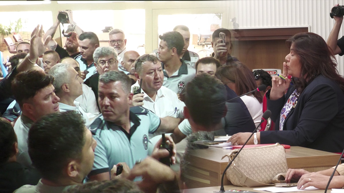 Çerçioğlu AKP'ye çabuk uyum sağladı: Aydın'da gergin anlar!