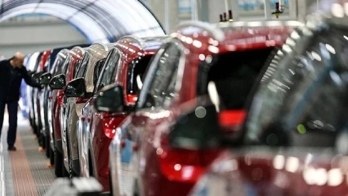 Vergi düzenlemesi sonrası araç fiyatları değişiyor: Hangi modeller ucuzlayacak, hangileri zamlanacak?