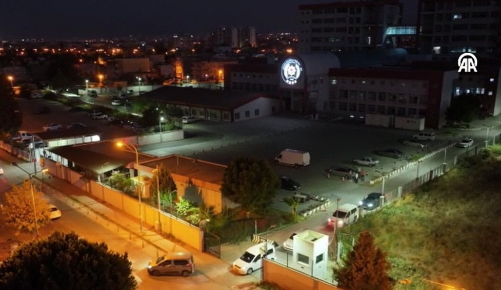 Adana'da tefecilik operasyonu: 3 kişi tutuklandı
