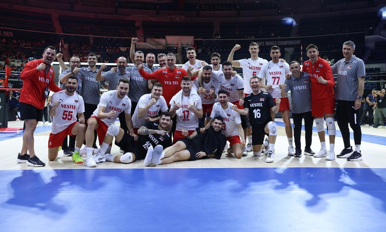 Filenin Efeleri lider olarak son 16'da!