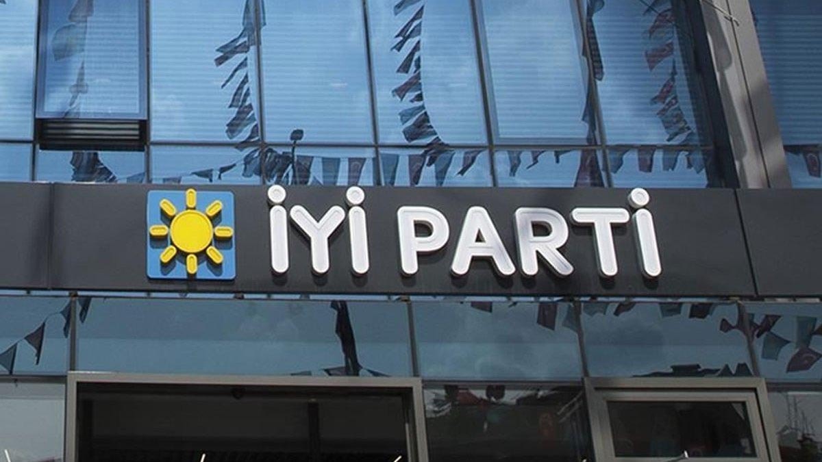 İYİ Parti'den dikkat çeken reklam filmi